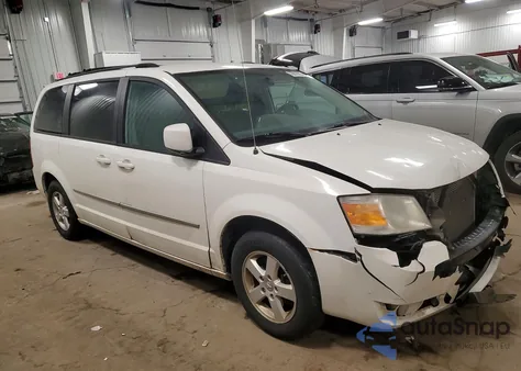 2010 Dodge Grand Caravan Sxt z USA, uszkodzony, nr VIN 2D4RN5D19AR459630